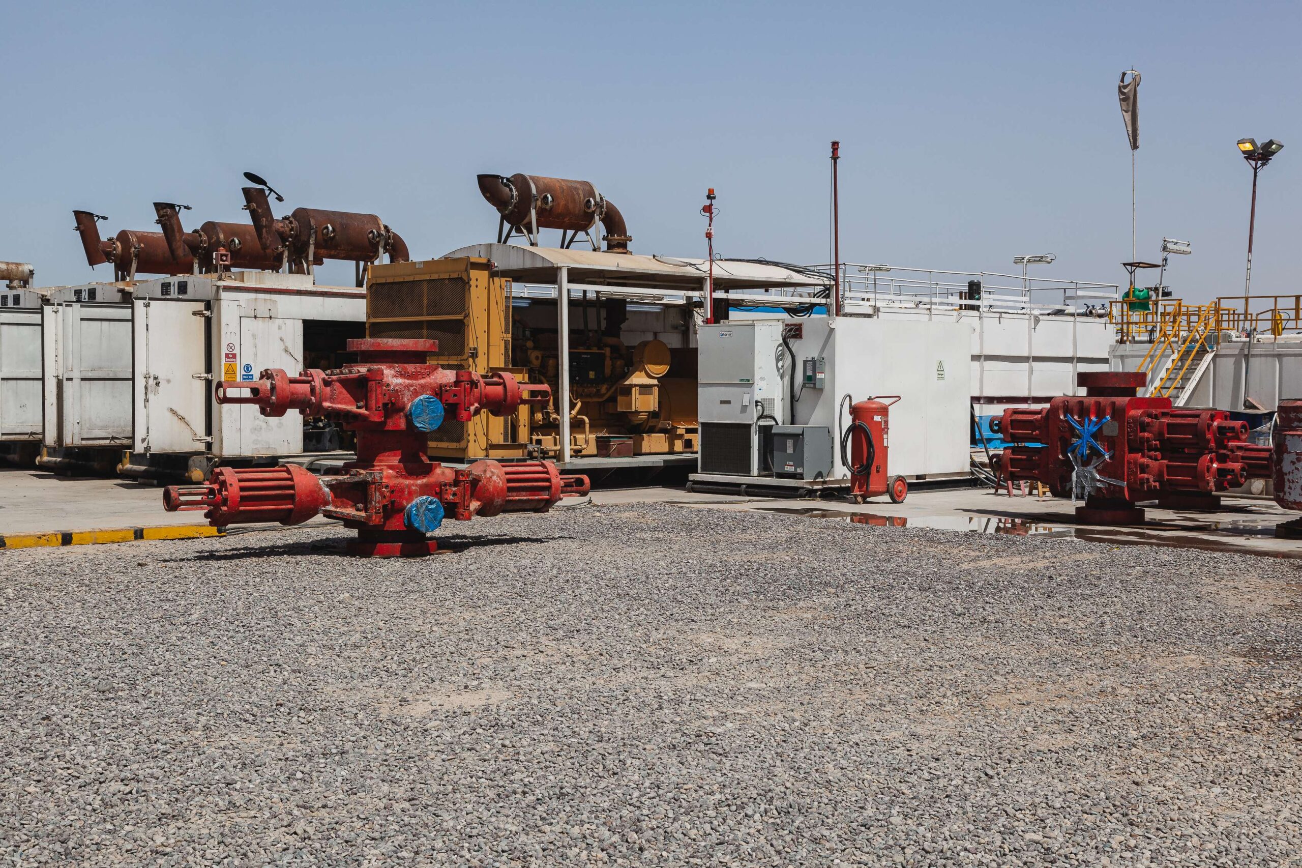 //bowsherps.com/wp-content/uploads/2023/03/oil-gas-operations-iraq-2022-04-05-07-09-40-utc-Copy-scaled.jpg